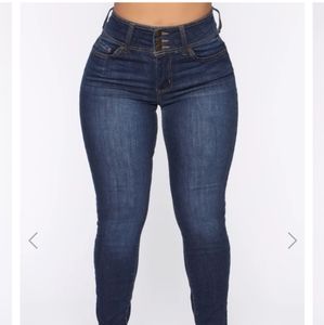 Size 3 fashion Nova high waisted jeans